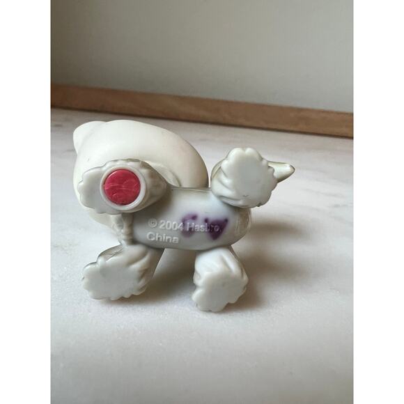 Littlest Pet Shop #20 Angora Cat Gray White Green Eyes G2 LPS Toy Figure 2004 - Picture 5 of 5